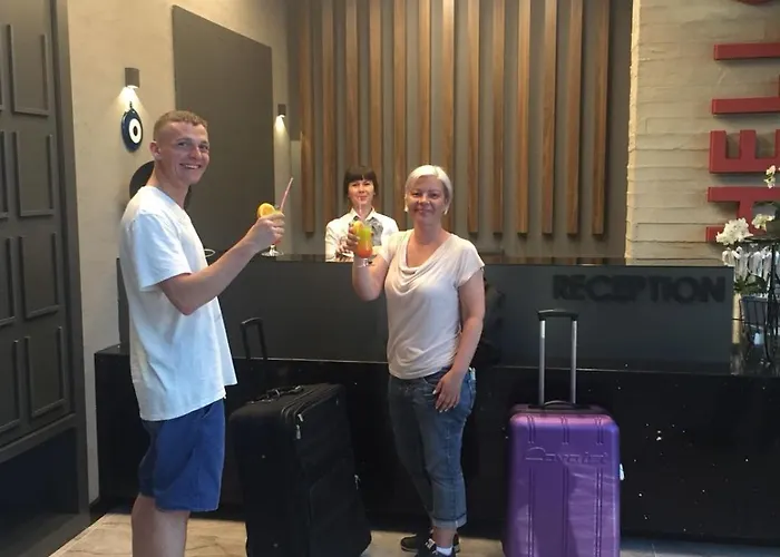 فندق راميرا سيتي - للبالغين فقط 4*