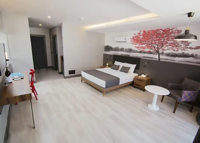 راميرا سيتي - للبالغين فقط 4*