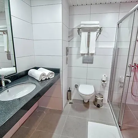 Hotelli Ramira - Adult Only