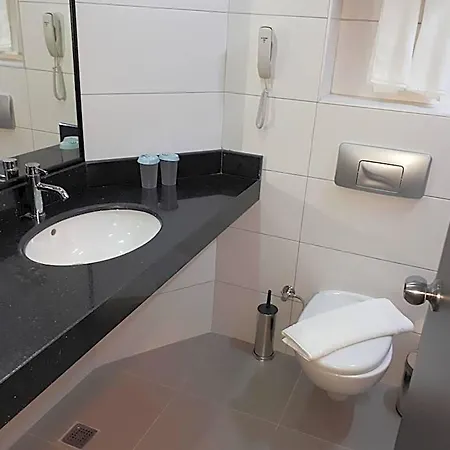 Ramira - Adult Only Hotelli 4*