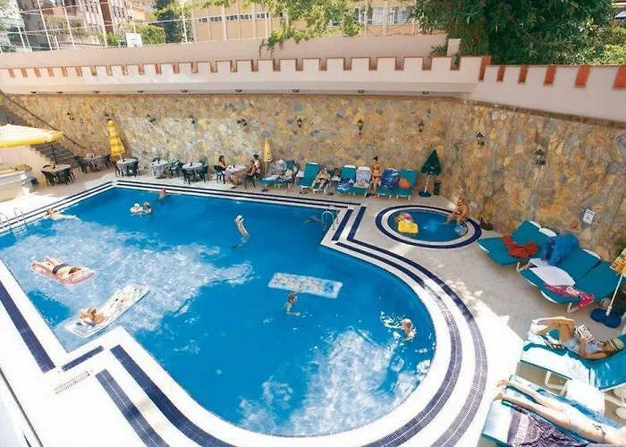 Готель Ramira - Adult Only 4*